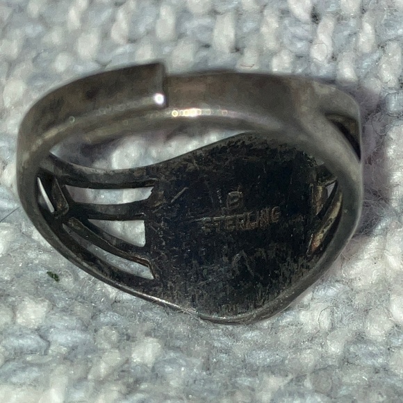 Vintage Girl Scouts adjustable ring - Picture 3 of 3